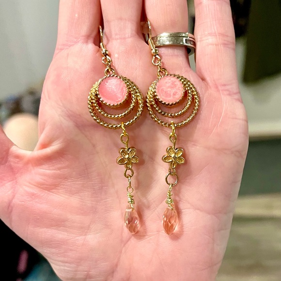 Floral Tibetan Gold Crystal Dangle Earrings - Picture 3 of 5